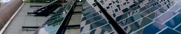 香港國際貨櫃碼頭於四號碼頭閘口上蓋裝設129塊太陽能光伏板